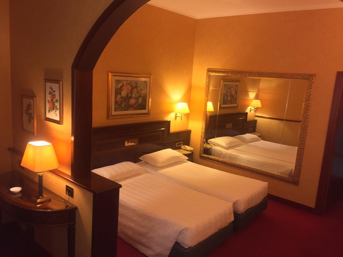 Hotel Motel Luna Segrate Esterno foto